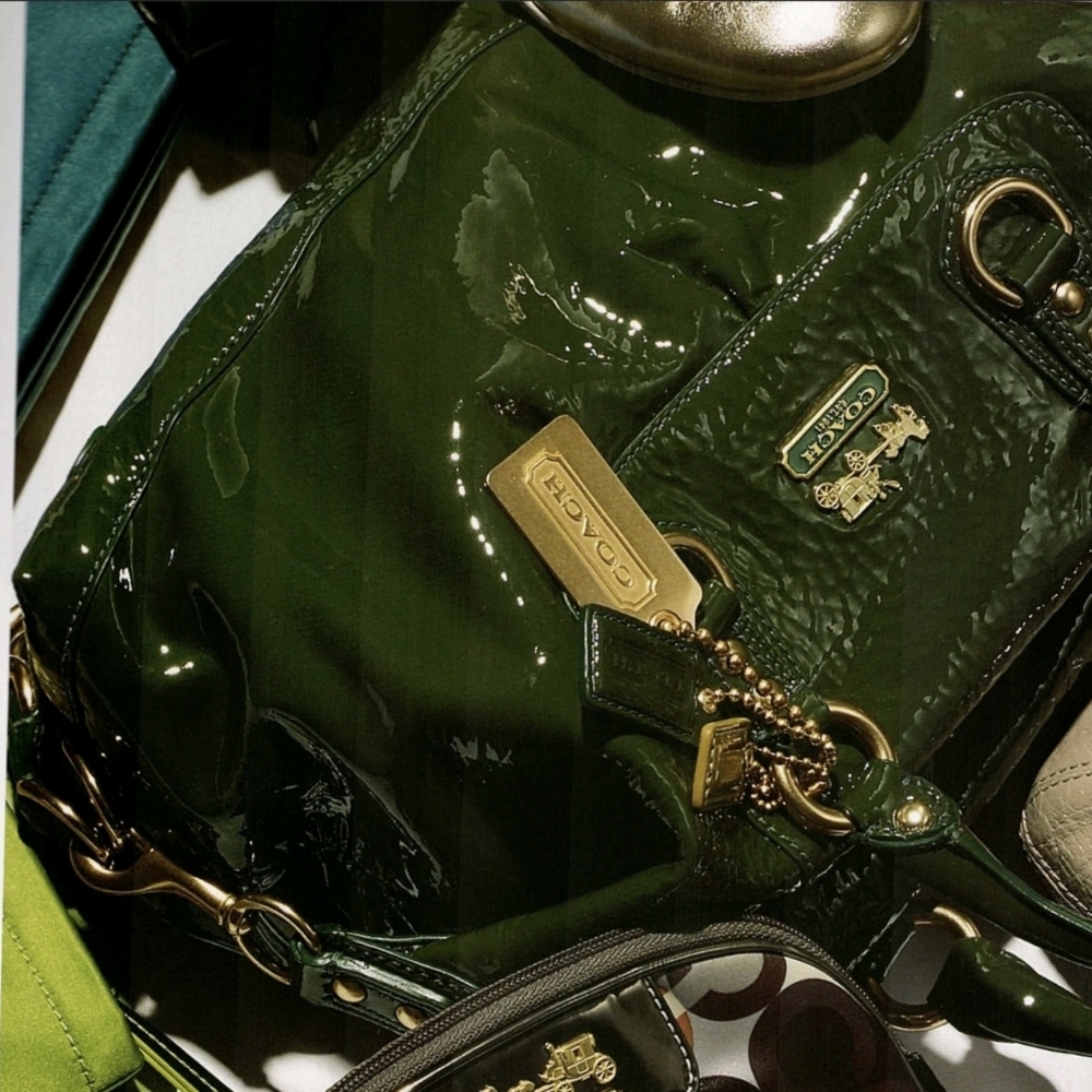 Rare Coach Ashley in Green Jade Patent leather Satchel And Matching Wallet - Picture 10 of 11